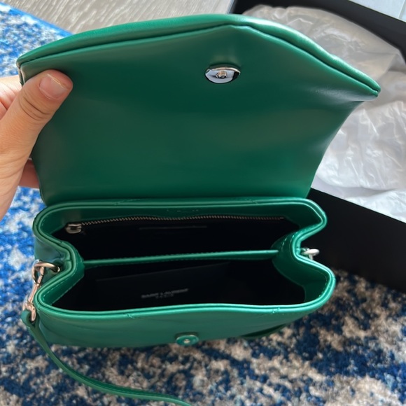 ❌SOLD❌ NEW Saint Laurent Toy Loulou Bag in Green Field - Picture 9 of 14